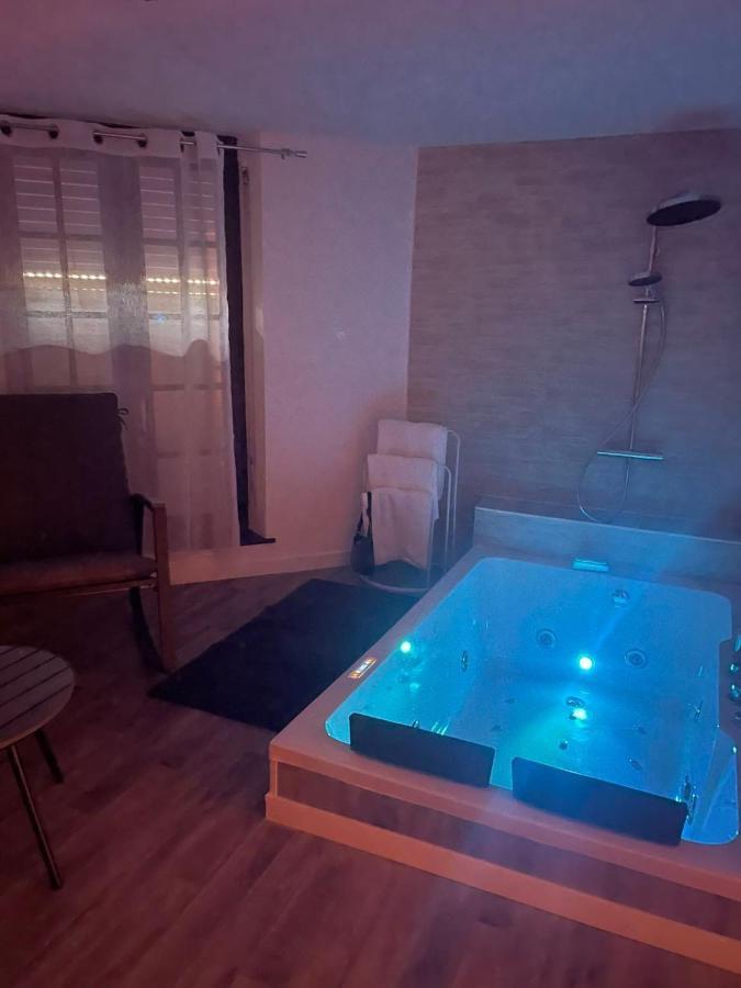 Magnifique Loft 35M2 Jacuzzi Rvb Night 1 Hotel Амиен Екстериор снимка